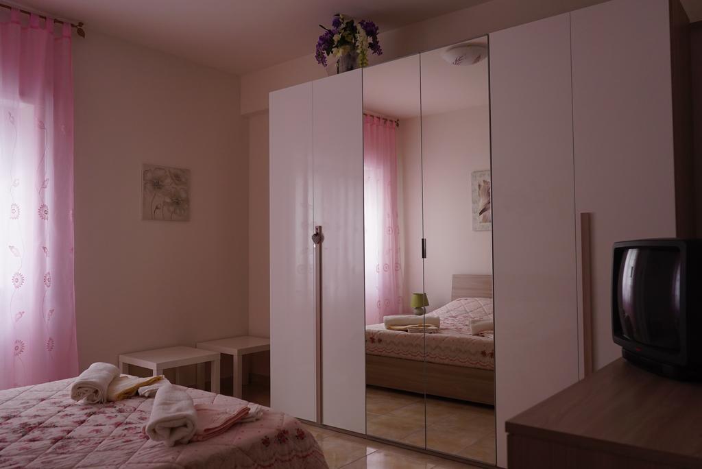 Dimora Del Viandante Appartamento ชิวิตาเวกเกีย ภายนอก รูปภาพ